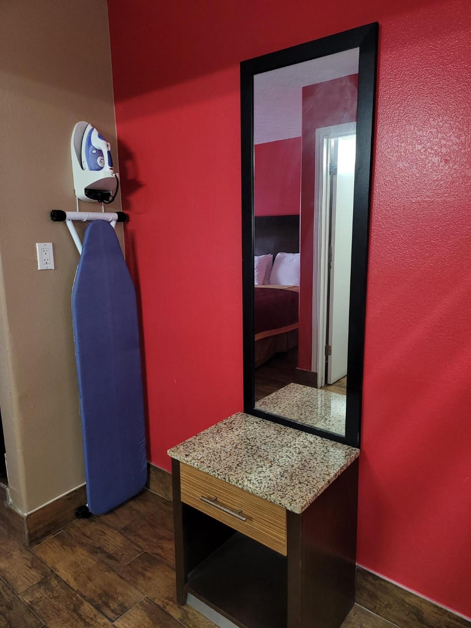 Texas Inn And Suites Raymondville 외부 사진